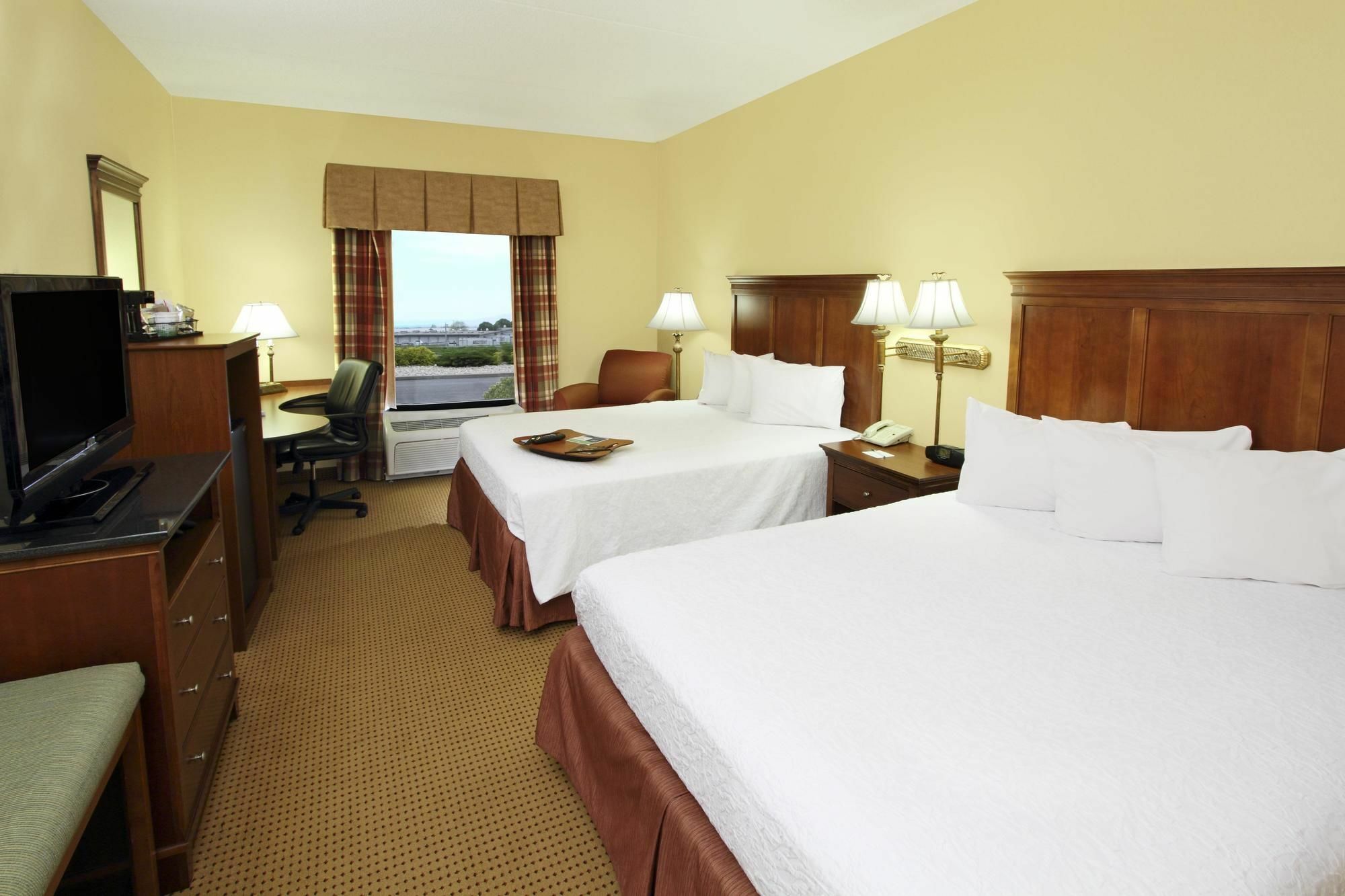 Hampton Inn Hagerstown-Maugansville Exterior foto